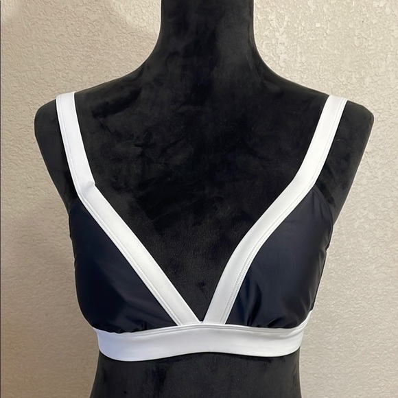 Bikini Top - Picture 1 of 5